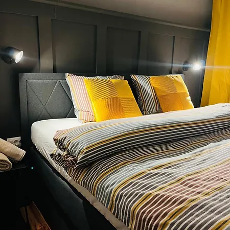 & Carda Sebesfok Vendégház Bezdán