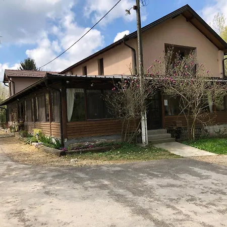 & Carda Sebesfok Vendégház 3*